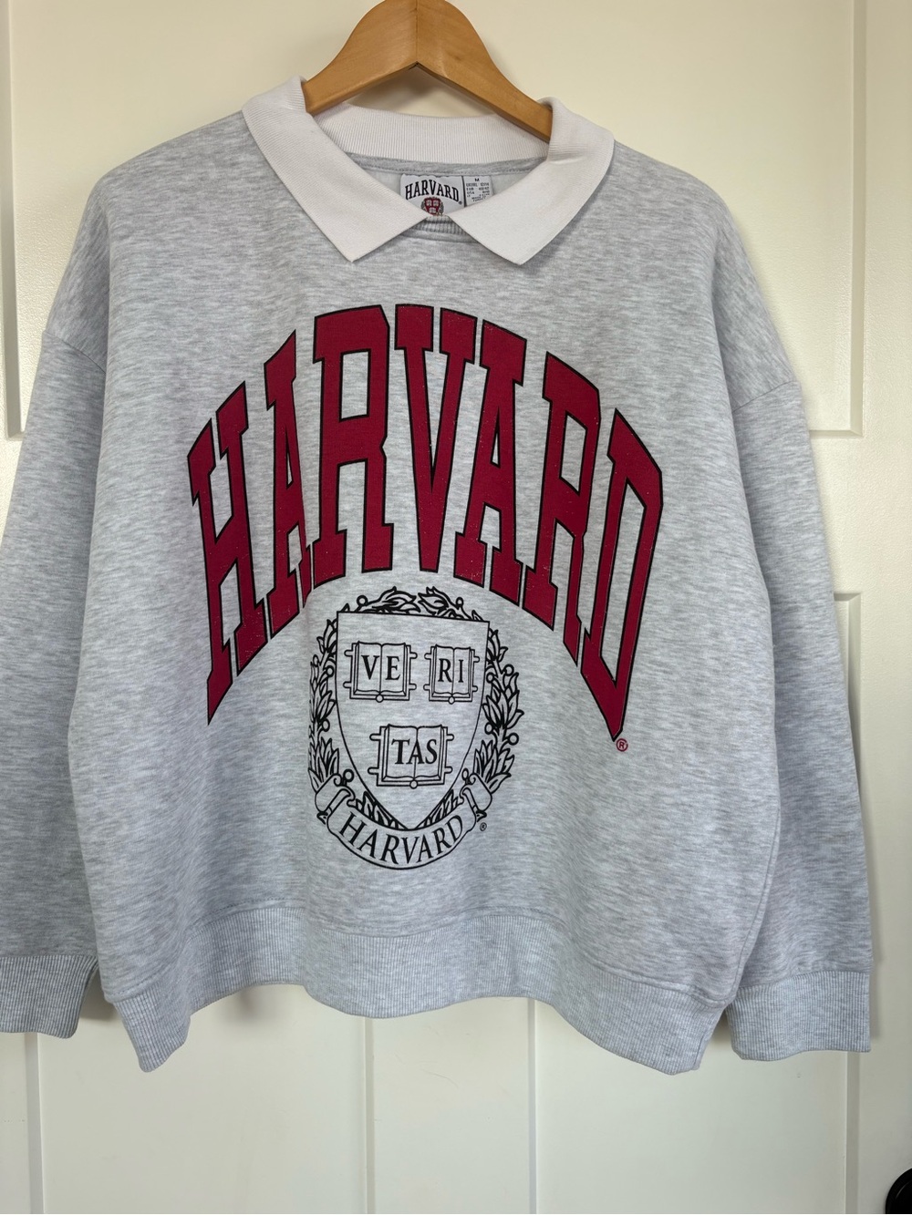 Harvard Women’s Y2K Preppy Collared Heather Gray Sweatshirt Size Medium
